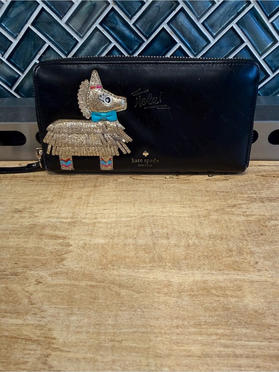 kate spade Handbags - kate spade storybook lining Black Wallet with Gold Piñata Applique